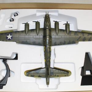 AUCTION RESULTS: Collection of Aviation Models Sells for £13,000